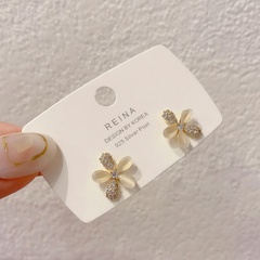 Flower earrings petal zircon earrings wild temperament Korean simple ear jewelry