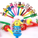 Liefern Sie Holzspielzeug Grohandel Tierrassel Cartoon Hand Glocke Babybedarf Grohandelpicture17