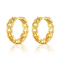 círculo Hebilla de oreja minimalista Chapado en cobre Cadena trenzada de oro de 18 quilates Diseño de cadena hueca Nuevo anillo de oreja de moda