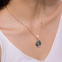 European and American natural color abalone shell sun flower pendant new clavicle chain wholesale