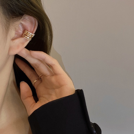 fashion ear bone clip personality cold wind diamond no pierced copper ear clip's discount tags