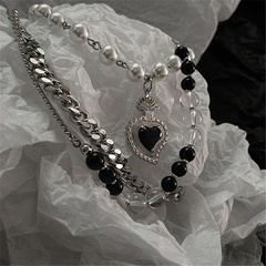 fashion black heart pendant pearl necklace fashion geometric chain beaded necklace wholesale