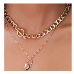 Europäischer und amerikanischer geometrischer Schmuck Kreuzkette goldener Herzanhänger mehrschichtige Halskette