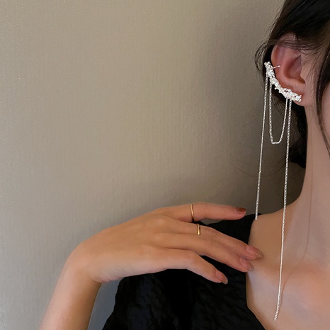 Fringed earrings female Korean version of long irregular earrings ear bone clip NHGI457793's discount tags