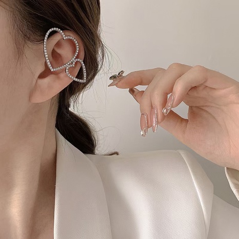 Heart Shape Ear Clip Women's Korean-Style Temperamental Minority High-Grade Cold Wind without Pierced Ears Painless Minimalist Creative Ear Clip Cool's discount tags