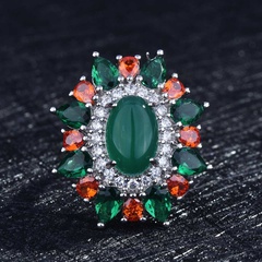 New European and American luxury and dazzling emerald ring opening chalcedony ring female