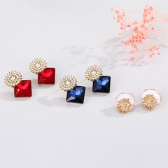 retro temperament square diamond earrings simple rhinestone daisy flower earrings