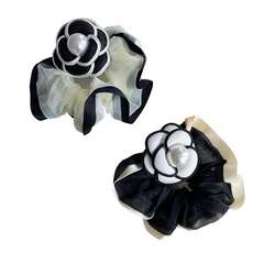 Korean Version of Chanel's Style Camellia Large Intestine Circle Net Red Temperament Pleated Hair Ring Black and White Flower Style Hair Band Rubber Band Hair Accessories Female