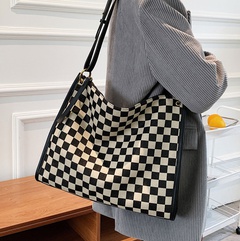 Checkerboard bag large capacity 2021 new fashion canvas one-shoulder messenger bag