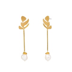 gold leaf earrings natural hand-wound freshwater pearl earrings