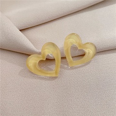 Boucles d'oreilles coeur de couleur rétro coréen noir et blanc, jolies boucles d'oreilles haut de gamme en forme de coeur, aiguille en argent 925