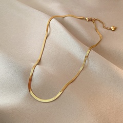titanium steel golden snake bone necklace cold wind niche design love pendant temperament fine clavicle chain necklace