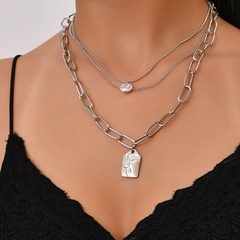 European and American Fashion Personality Head Pendant Multilayer Ladies Necklace