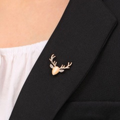 creative metal antler brooch Christmas simple animal pin design accessories