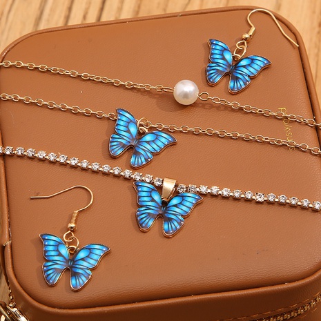 new fashion jewelry set simple atmosphere zircon butterfly necklace earrings bracelet set  NHYI440821's discount tags