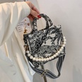 Groe Tasche Handtaschen 2021 neue koreanische Modekontrastfarbe eine SchulterUnterarmtaschepicture19