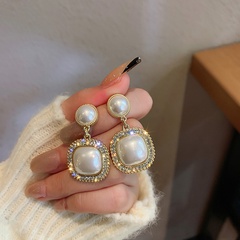 retro pearl earrings with bright diamonds temperament niche design earrings