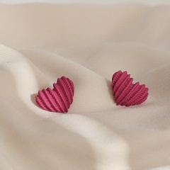 Koreanische Version von einfachen weißen Rosen rot Liebes muster Ohrringe 2021 Modedesign Sinn Temperament Ohrringe Ohrringe