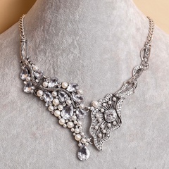 new product clavicle chain inlaid pearl rhinestone hollow exaggerated necklace