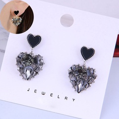 Korean fashion sweet OL concise and bright heart female earrings wholesale