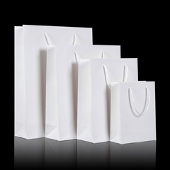 Sac à main Sac en papier Épaississement Carte blanche Sac en papier Sac cadeau Sac en papier Kraft privé