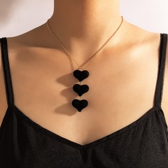 European and American personality exaggerated spades heart velvet pendent necklace