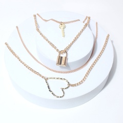 Simple lock-shaped multi-layer clavicle chain geometric heart pendant necklace