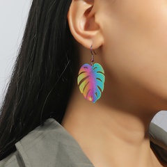 European and American retro ethnic three-dimensional iron plate spray paint earrings