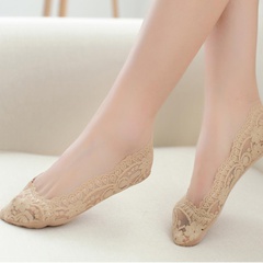 Spring and Summer New Women's Lace Bottom Anti-Slip Invisible Socks a Circle of Dispensing Super Short Tube Women's Boat Socks Wholesale