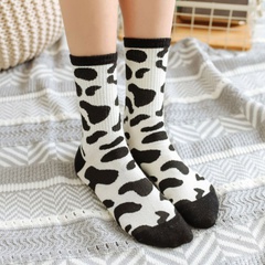 Autumn and winter new Japanese black and white series zebra pattern ladies mid-tube socks wholesale