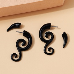 European and American creative fashion exaggerated earrings wholesale