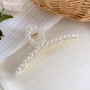 South Koreas pearl catch clip hairpinpicture9