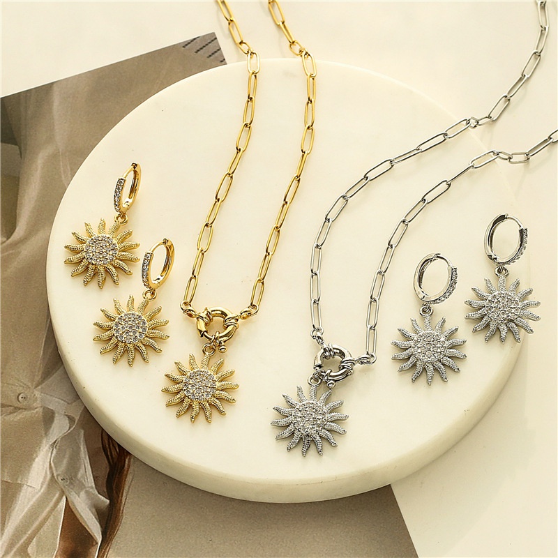 Hecheng Ornament Micro Inlaid Zircon Sun Necklace And Earrings Suite Ornament CrossBorder Sold Jewelry Ornament