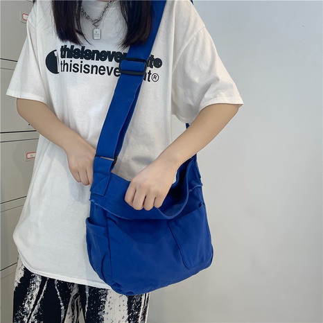 new casual Korean college students class solid color messenger bag wholesale's discount tags