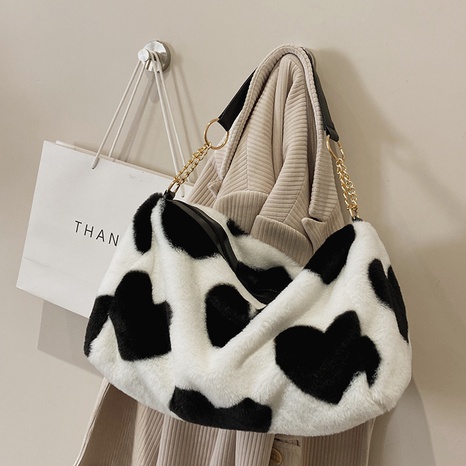Autumn and winter fashion fluffy commuter big bag 2021 new cross-body female bag wholesale's discount tags