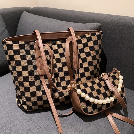 Large-capacity women's bags autumn and winter 2021 new trendy plaid tote bag's discount tags