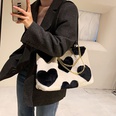 Printed Chain Tote Bag 2021 New Autumn and Winter Large Capacity Chain Plush OneShoulder Hand Carrying Plush Womens Bag Simplepicture13