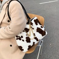Printed Chain Tote Bag 2021 New Autumn and Winter Large Capacity Chain Plush OneShoulder Hand Carrying Plush Womens Bag Simplepicture15