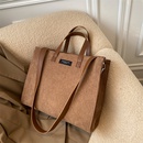 Corduroy large capacity new fashion oneshoulder messenger autumn and winter portable tote bagpicture12
