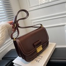 Best Selling Bag Womens Autumn and Winter 2021 New Fashion High Sense Shoulder Messenger Bag Western Style Popular Small Square Bagpicture11