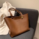 Largecapacity retro allmatch shoulder 2021 new highend sense of atmosphere tote bagpicture8
