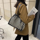 Popular Chessboard Plaid Large Capacity Bag for Women 2021 Autumn and Winter New Fashionable AllMatch HighGrade Fashion Shoulder Tote Bagpicture7