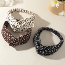 Korean version of the fallwinter elastic hair band widebrimmed hair band sports head jewelry wholesalepicture6