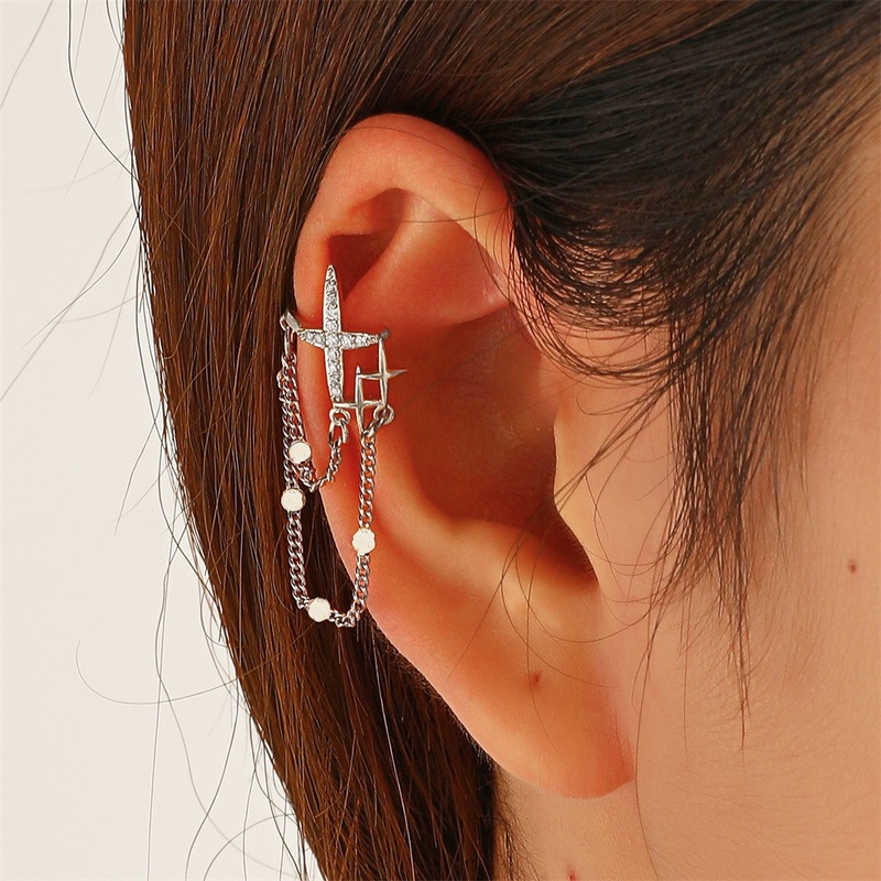Japanese And Korean Simple Rhinestone Tassel Four EightPointed Stars Ear Clip Single Fashion Personality Cross Chain Earless Earrings Earrings