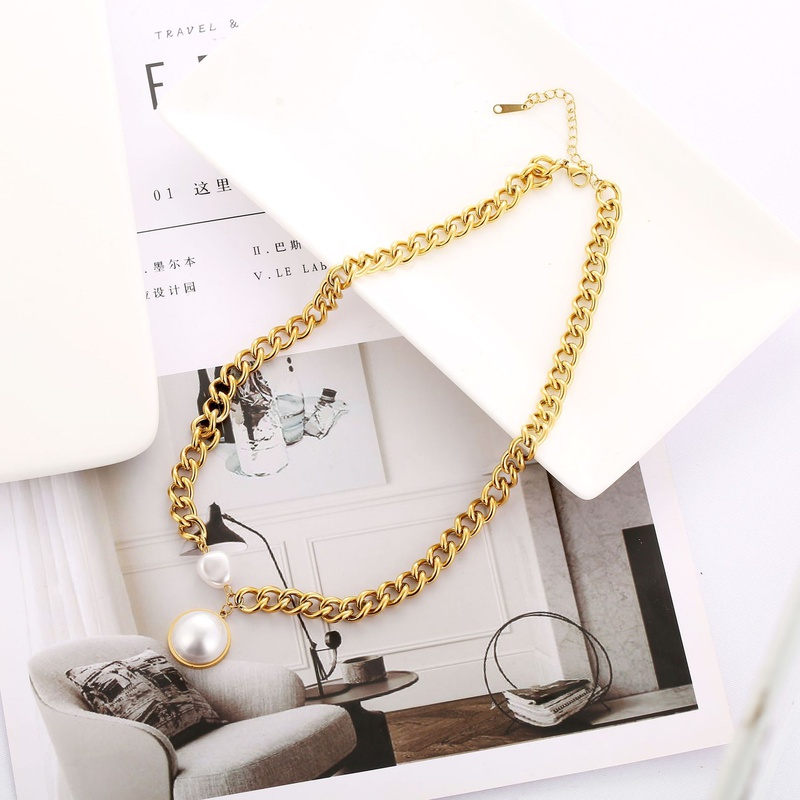 European and American Graceful and Fashionable Fabulous Pearl Pendant Hipster Clavicle Chain Titanium Steel Niche Short Necklace CrossBorder Wholesale