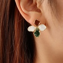 Korean version dripping oil fourleaf flower fashion earrings golden rim and flower temperament earringspicture7