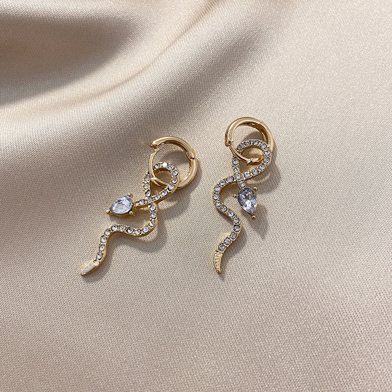 fashion personality snakeshaped ear buckle earrings wholesale