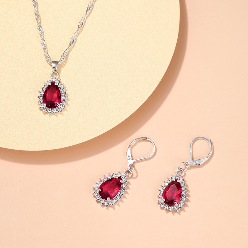 CrossBorder Korean Style Water Drop Ruby Ornament Set Kate Middleton Noble Zircon Earrings Necklace Bridal Jewelry