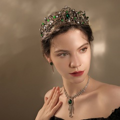 Baroque New Alloy Headwear Banquet Party Crown Cake Decorative Creative Retro Emerald Bridal Crown