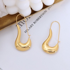einfache geometrische heterosexuelle Ohrringe mit Titanstahlplattierung aus 18 Karat Gold